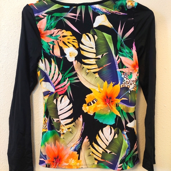 Mynah floral rash guard swim top - Picture 3 of 3